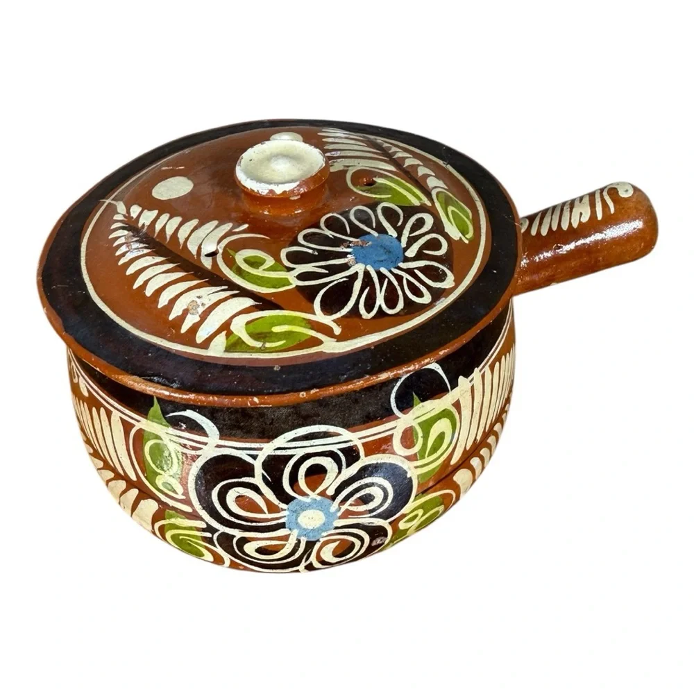 Hand-Painted Mexican Pottery Pot with Lid‎